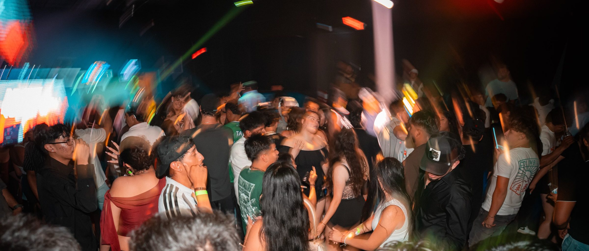 A packed dance floor at Mangos Lounge